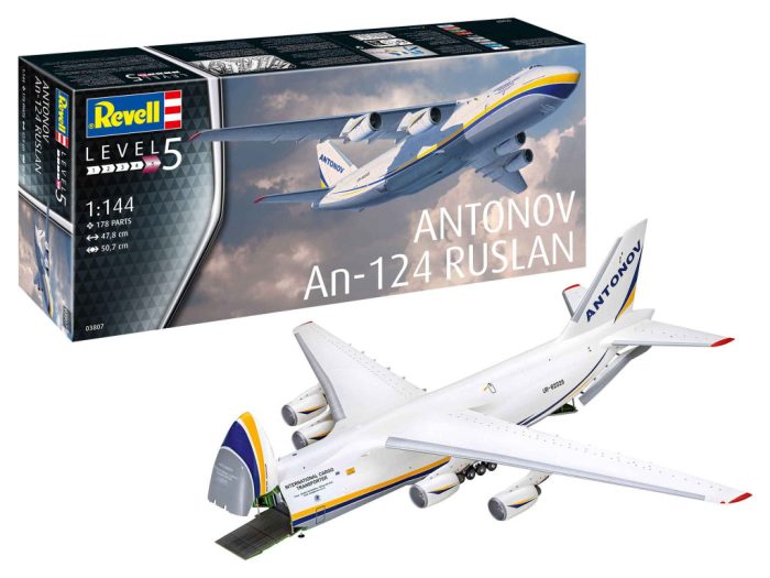 Revell Revell Antonov An-124 Ruslan 1:144 (03807) makett repülő