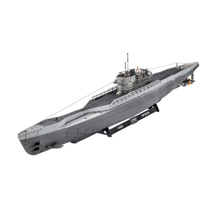 Revell Revell German Submarine Type IX C/40 (U190) 1:144 modell tengeralattjáró (05167)
