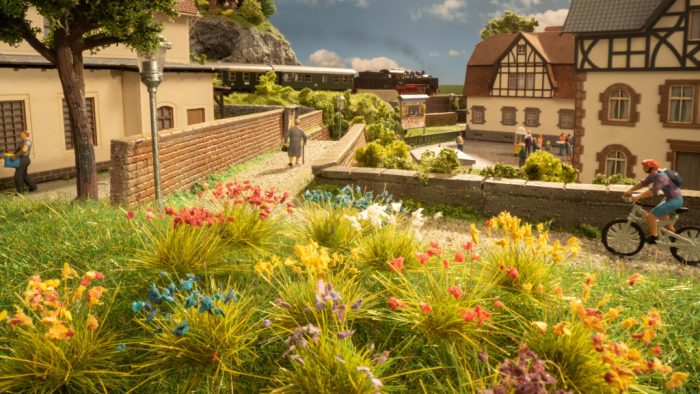 Noch Noch virágos fűcsomó (06800)