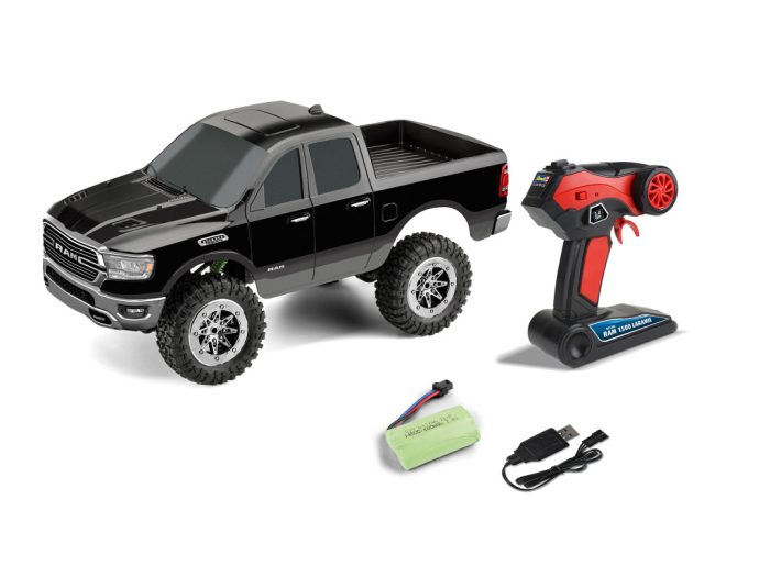 Revell Control Revell Control Car RAM 1500 Laramie Back in Black (24445 R) Távirányítós jármű