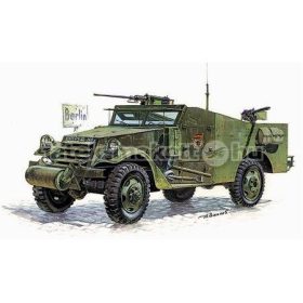   Zvezda Zvezda M-3 Armored Scout Car 1:35 makett harcjármű (3519)