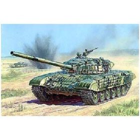   Zvezda Zvezda T-72B with ERA Russian Main Battle Tank 1:35 makett harcjármű (3551)