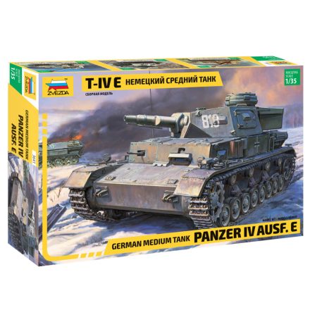 Zvezda Military Panzer IV Ausf.E  1:35 makett harcjármű (3641)