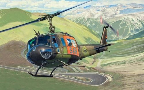 Revell Bell UH-1D 'SAR' helikopter makett 4444
