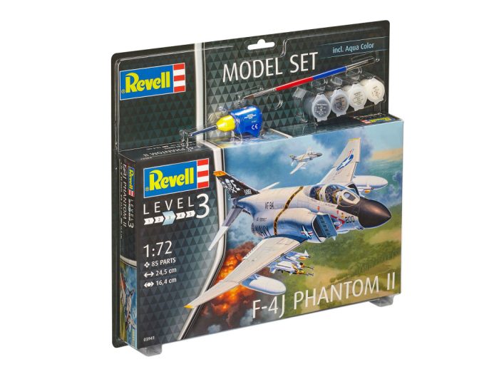 Revell Revell F-4J Phantom II 1:72 makett készlet kiegészítőkkel (63941)