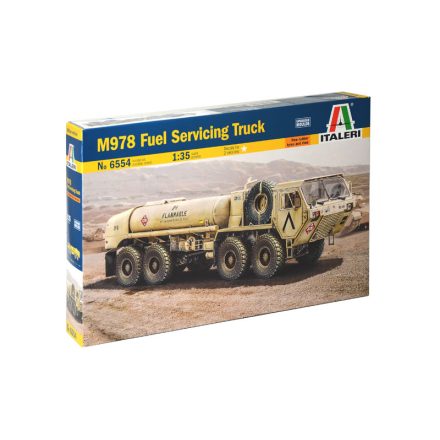 Italeri M978 Fuel Servicing Truck  1:35 makett harcjármű (6554s)