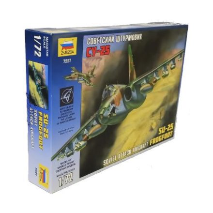 Zvezda Soviet Attack Aircraft SU-25 Frogfoot 1:72 makett repülő (7227)