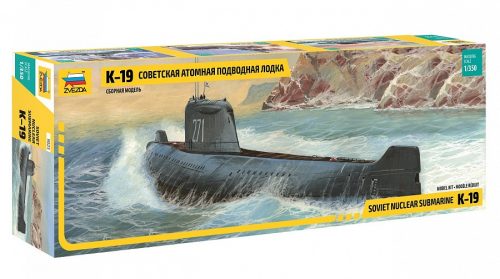 Zvezda Submarine K-19 'Hotel Class' tengeralattjáró makett 1:350 9025
