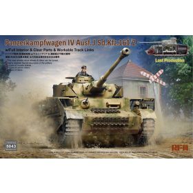  Ryefield model 1:35 Pz. Kpfw. IV Ausf. J Last Production w/full interior
